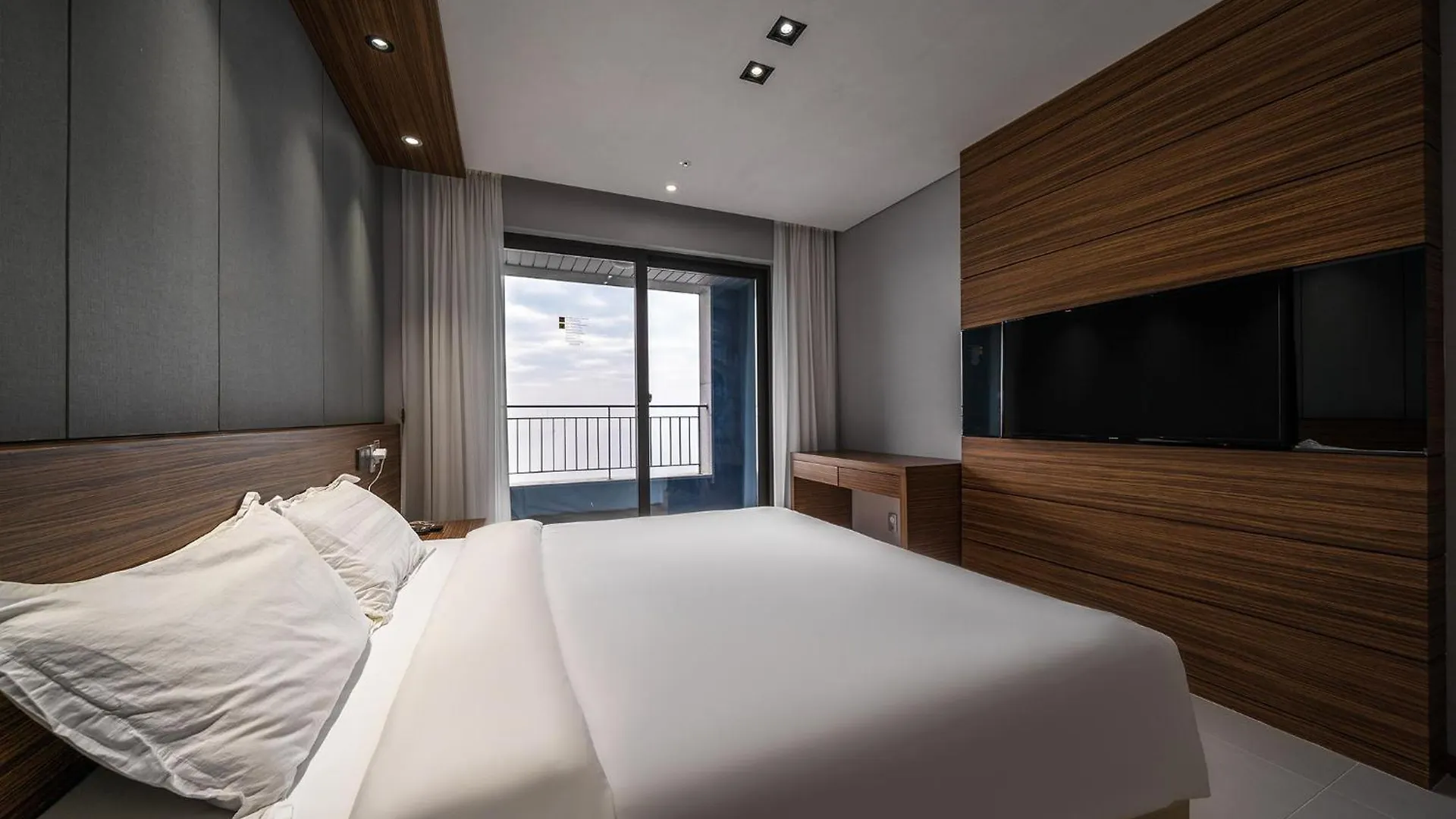 Inchon Sky And Sea Ocean View Hotel 4*, Incheon South Korea
