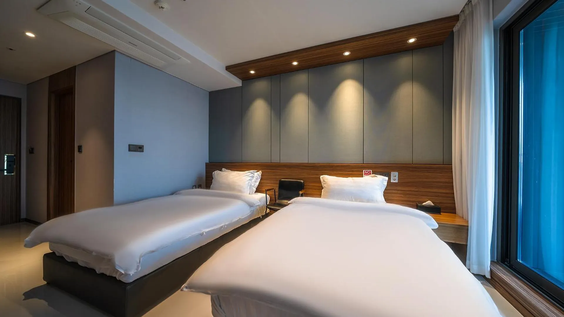 Inchon Sky And Sea Ocean View Hotel  Incheon