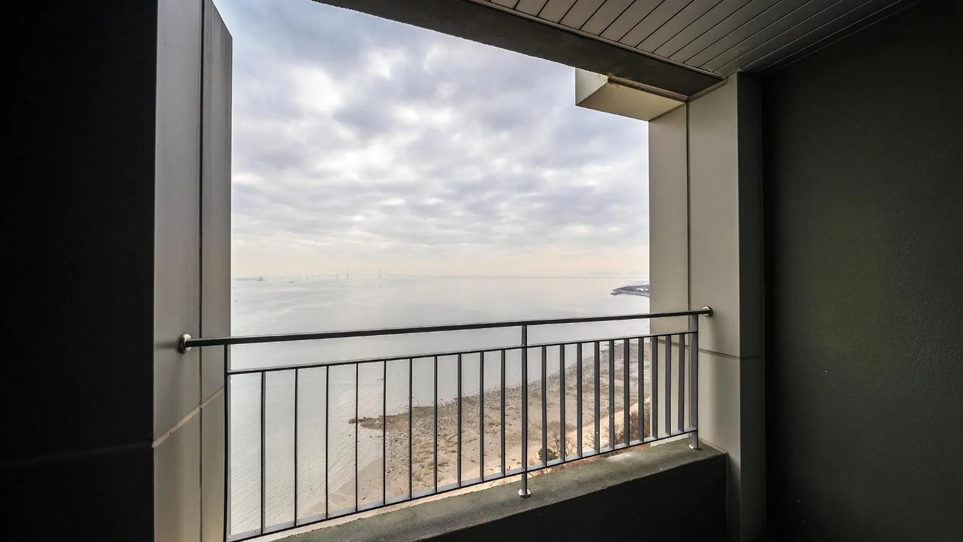 Inchon Sky And Sea Ocean View Hotel Incheon