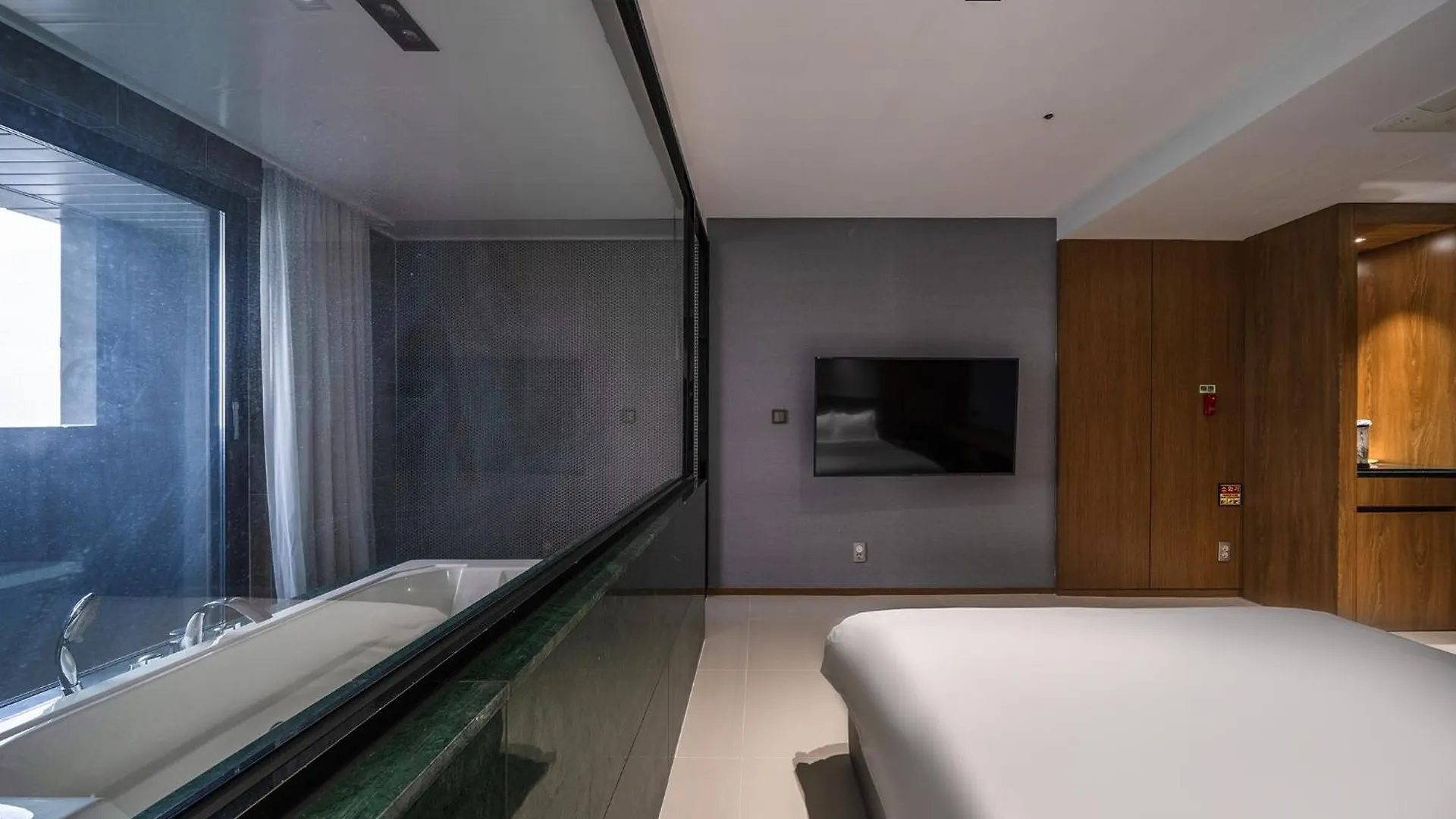 Inchon Sky And Sea Ocean View Hotel