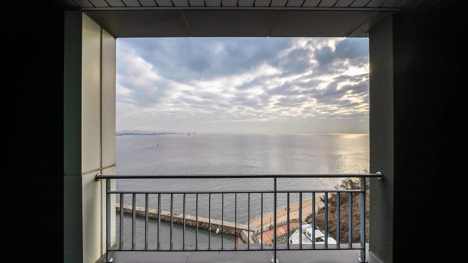 Inchon Sky And Sea Ocean View Hotel Incheon