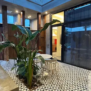 https://villa-dodu-tropical-premium-pool.jejukoreahotels.com