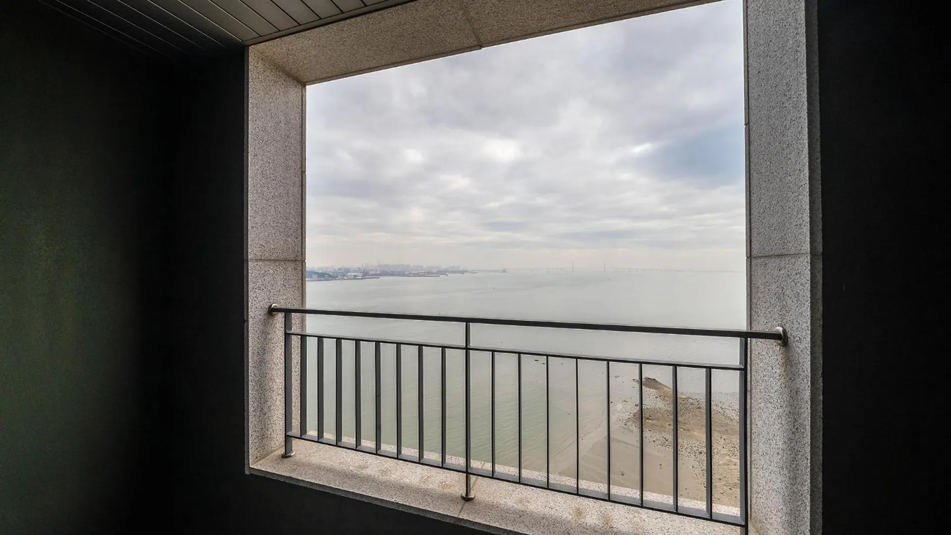Inchon Sky And Sea Ocean View Hotel Incheon