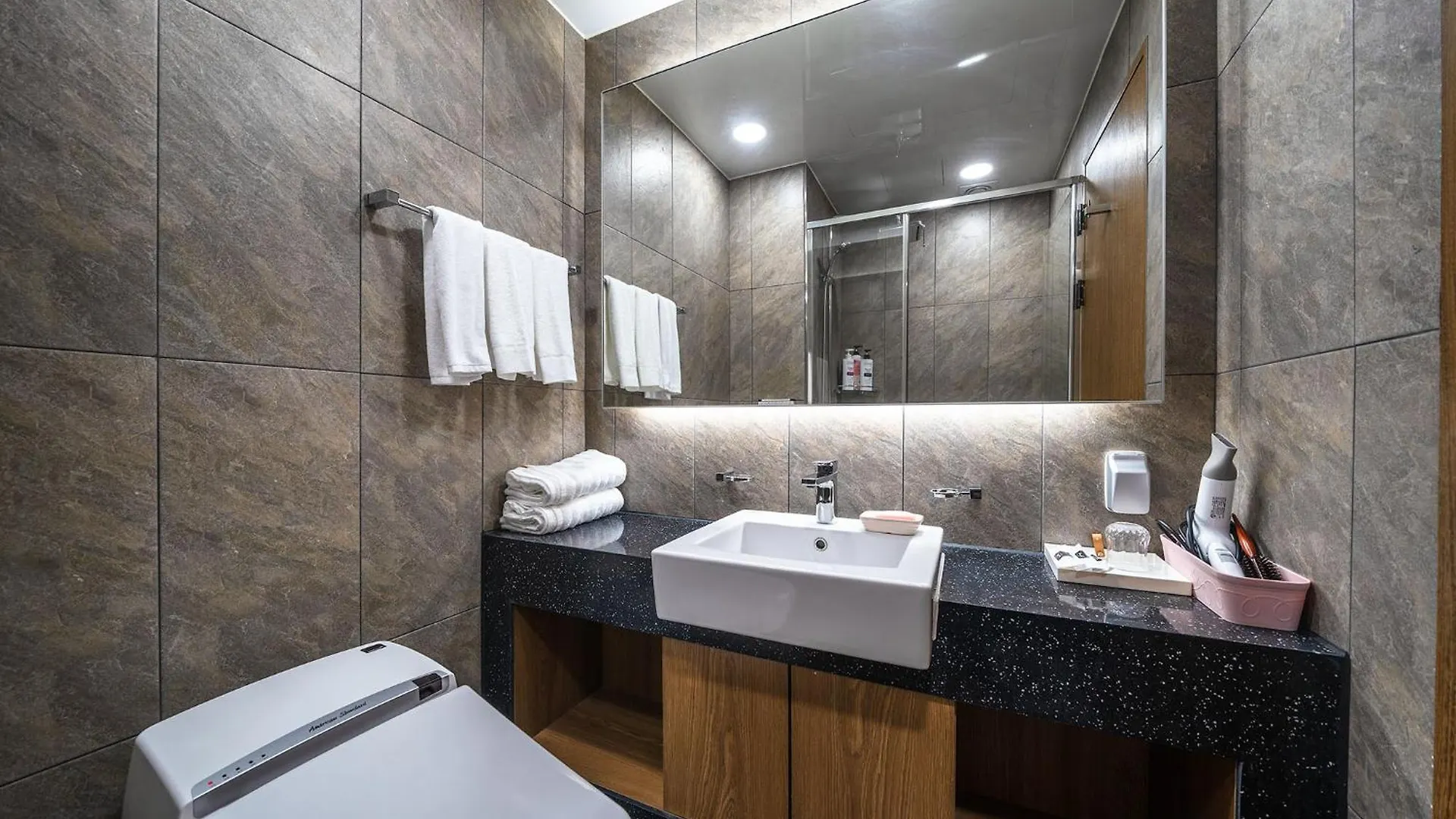 Inchon Sky And Sea Ocean View Hotel